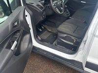 Używany Ford Transit Connect 95 KM (69 kW) 2014 Biały Minivan