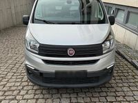 Gebraucht Fiat Talento 2016 Silber Van / Kleinbus