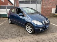 Gebraucht Mercedes A180 Elegance 109 PS (80 kW) 2011 Andere farben Limousine