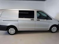 Gebraucht Mercedes Vito 136 PS (100 kW) 2017 Brillantsilber metallic Van
