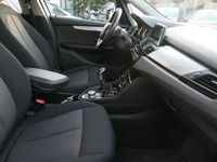 Gebraucht BMW 218 Active Tourer Comfort Edition 140 PS (102 kW) 2019 Weiß Van / Kleinbus