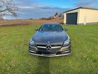 Gebraucht Mercedes SLK200 AMG 184 PS (135 kW) 2014 Braun Cabrio