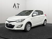 Gebraucht Hyundai i20 Edition 86 PS (63 kW) 2012 Weiß Kleinwagen