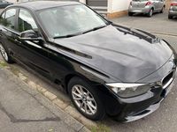Gebraucht BMW 316 116 PS (85 kW) 2012 Schwarz Limousine