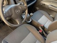 Gebraucht Opel Agila 69 PS (50 kW) 2009 Weiß Kleinwagen