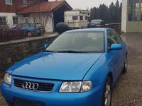 Gebraucht Audi A3 Ambiente 101 PS (74 kW) 1999 Blau Kleinwagen