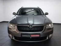 Gebraucht Skoda Superb Ambition 260 PS (191 kW) 2011 Grau Kombi