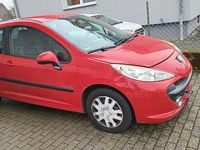 Gebraucht Peugeot 207 Urban Move 73 PS (53 kW) 2009 Limousine