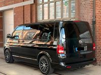 Second-hand VW T5 140 CP (102 kW) 2012 Negru Van