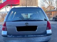 Gebraucht VW Golf IV Edition 101 PS (74 kW) 2003 Grau Kombi