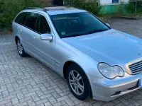 Gebraucht Mercedes C220 Elegance 143 PS (105 kW) 2003 Silber Kombi