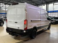 Gebraucht Ford Transit Trend 170 PS (125 kW) 2023 Weiß Limousine