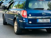 Gebraucht Opel Astra 125 PS (91 kW) 2007 Blau Kombi