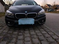 Gebraucht BMW 216 116 PS (85 kW) 2016 Schwarz Kombi