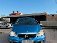 Gebraucht Mercedes A180 106 PS (77 kW) 2009 Blau Kleinwagen