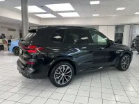 Gebraucht BMW X5 M 530 PS (389 kW) 2024 Black sapphire SUV