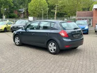Gebraucht Kia Ceed Vision 90 PS (66 kW) 2010 Grau Kleinwagen
