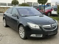 Usata Opel Insignia Innovation 194 CV (142 kW) 2012 Nero Berlina