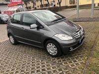 Gebraucht Mercedes A180 Avantgarde 109 PS (80 kW) 2011 Grau Van / Kleinbus