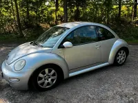 Gebraucht VW Beetle 102 PS (75 kW) 2002 Silber Kleinwagen