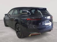 Gebraucht BMW iX 384 kW (523 PS) 2022 Sophistograu brillanteffekt metallic SUV