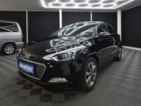 Gebraucht Hyundai i20 Style 101 PS (74 kW) 2015 Schwarz Kleinwagen
