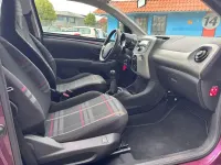 Gebraucht Peugeot 108 82 PS (60 kW) 2015 Violet Kleinwagen