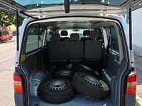 Second-hand VW Transporter 130 CP (95 kW) 2008 Argintiu Van