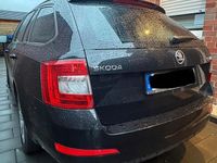 Gebraucht Skoda Octavia 110 PS (80 kW) 2016 Schwarz Kombi