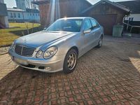Second-hand Mercedes E200 163 CP (119 kW) 2003 Argintiu Berlinǎ