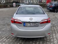 Gebraucht Toyota Corolla Multidrive S 132 PS (97 kW) 2013 Silber Limousine