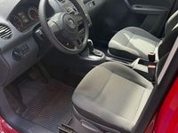 Gebraucht VW Caddy 102 PS (75 kW) 2011 Rot Van / Kleinbus