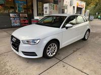 Gebraucht Audi A3 Ambiente 125 PS (91 kW) 2013 Weiß Limousine