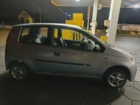 Gebraucht Daihatsu Cuore Plus 58 PS (42 kW) 2003 Silber Kleinwagen