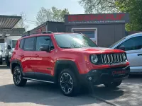 Gebraucht Jeep Renegade Trailhawk 170 PS (125 kW) 2017 Rot SUV