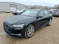 Gebraucht Audi e-tron Advanced Plus 300 kW (408 PS) 2023 Brillantschwarz SUV