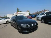 Gebraucht Mercedes 300 Avantgarde 194 PS (142 kW) 2020 Schwarz Limousine