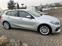 Gebraucht BMW 118 Advantage 150 PS (110 kW) 2021 Silber Kleinwagen