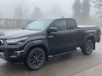 gebraucht Toyota HiLux Invincible Extra Cab 2,8 l Pick up