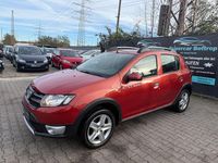 Gebraucht Dacia Sandero Prestige 90 PS (66 kW) 2014 Rot Limousine