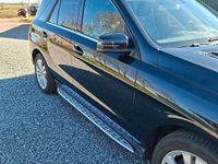 Gebraucht Mercedes ML350 258 PS (189 kW) 2015 Schwarz SUV