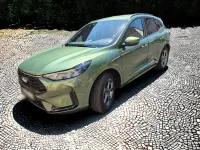 Gebraucht Ford Kuga ST-Line 180 PS (132 kW) 2024 Grün SUV