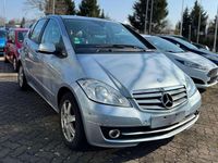 Gebraucht Mercedes A180 116 PS (85 kW) 2009 Amethyst metallic Kleinwagen