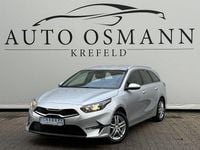 Gebraucht Kia Ceed Sportswagon Vision 136 PS (100 kW) 2023 (kcs) sparklingsilber met. Kombi