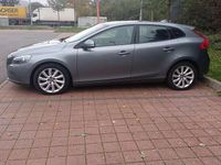 Gebraucht Volvo V40 120 PS (88 kW) 2015 Limousine