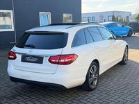 Gebraucht Mercedes C300e 204 PS (150 kW) 2017 Weiß Kombi