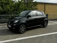 Gebraucht Smart ForFour Passion 71 PS (52 kW) 2018 Schwarz Kleinwagen