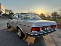 Gebraucht Mercedes 280 185 PS (136 kW) 1983 Silber Coupé