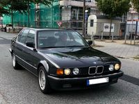 Gebraucht BMW 735 211 PS (155 kW) 1988 Schwarz Limousine