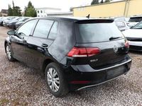 Gebraucht VW Golf VII Join 116 PS (85 kW) 2019 Deep black perleffekt Limousine